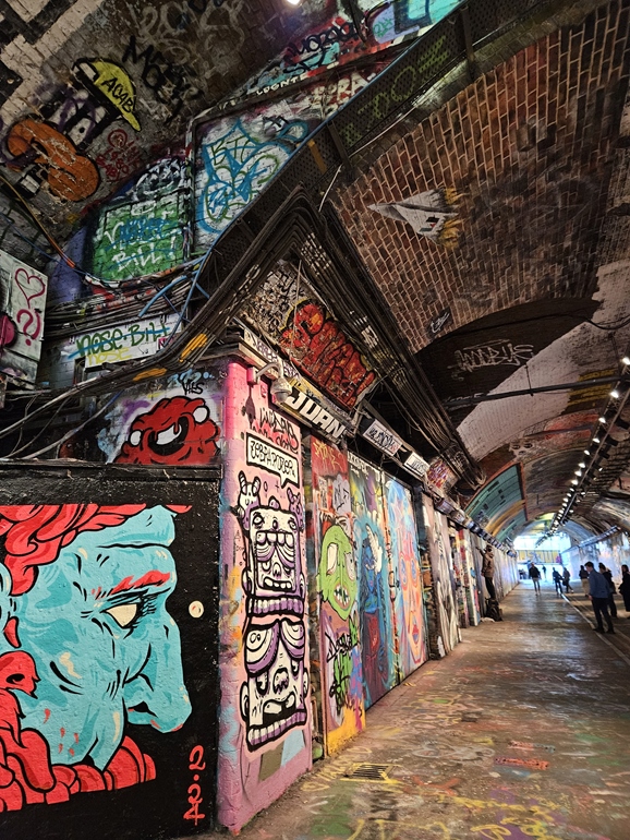 Graffiti Tunel Londyn